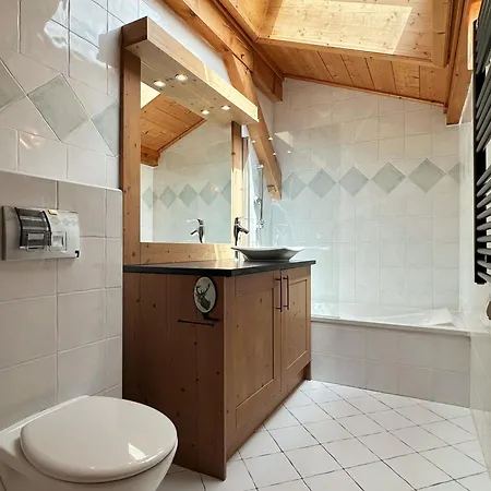 Apartment Spacieux Duplex Dans Avec Piscine Samoëns