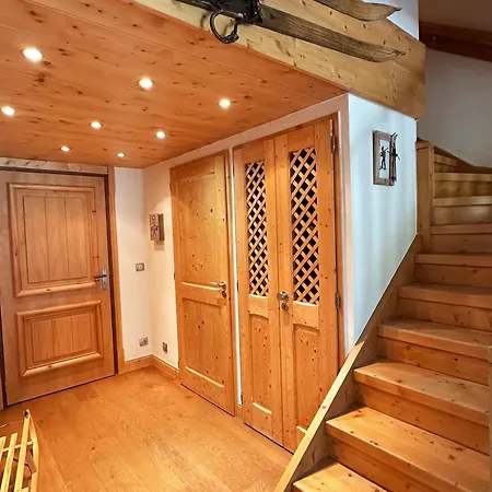Apartment Spacieux Duplex Dans Avec Piscine